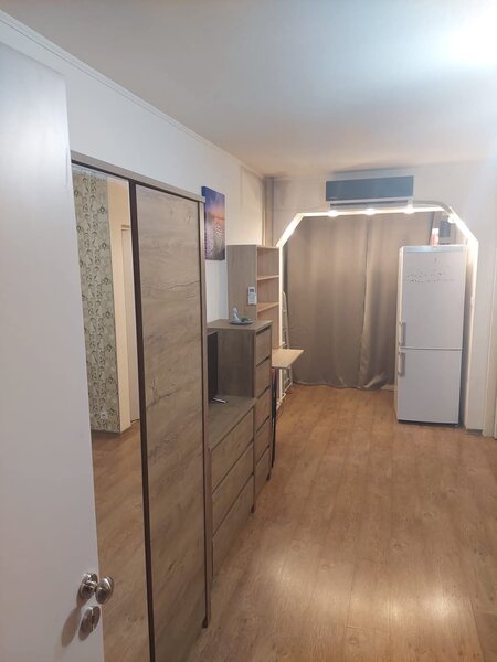 Titan - metrou Costin Georgian